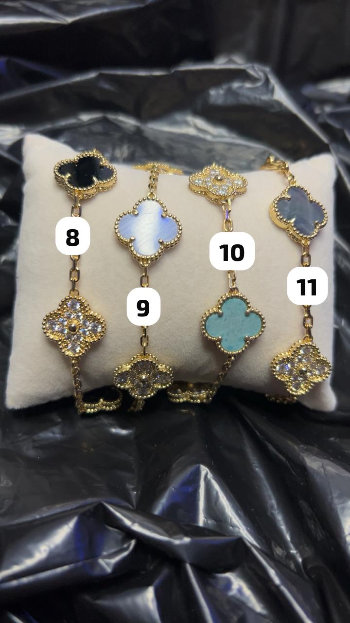 Lavish Bling Flower Bracelet (1 Bracelet)